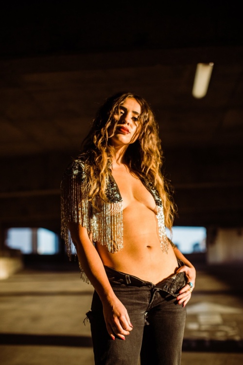 Ash Easton at Moonshine Flats - Moonshine Flats