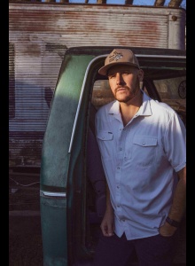 Trey Lewis Live in Concert at Moonshine Flats