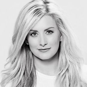 Stephanie Quayle LIVE at Moonshine Beach, Friday, March 22nd, 2019