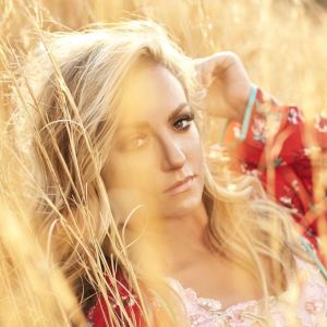 Clare Dunn Live in Concert at Moonshine Beach, Saturday, March 9th, 2019