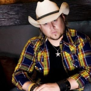 Brodie Stewart LIVE at Moonshine Beach, Friday, May 17th, 2019