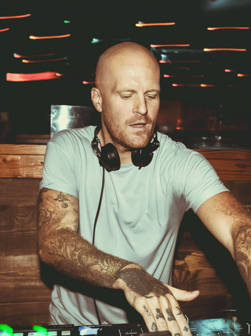 KIKI at Moonshine Beach - Moonshine Beach