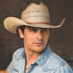 Randall King Live in Concert at Moonshine Beach, Thursday, March 5th, 2020