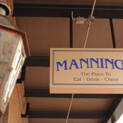 Manning's Sports Bar and Grill