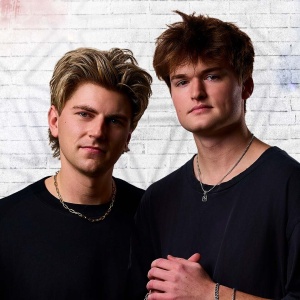 Flyer: TWINSICK - Memorial Day Weekend