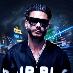 DJ Pauly D - Race Weekend at Hakkasan Nightclub