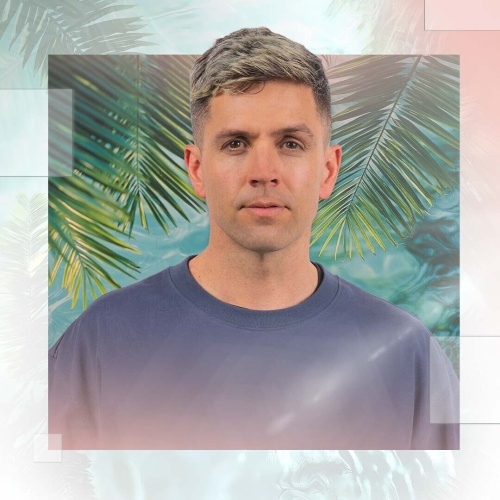 Mikey Francis at Palm Tree Beach Club thumbnail