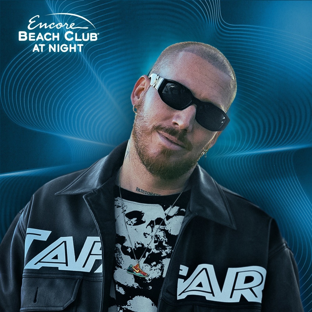Hugel at Encore Beach Club At Night Las Vegas thumbnail