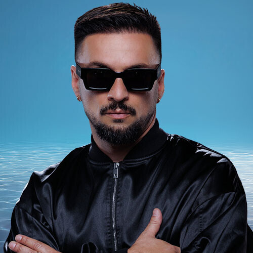 Dombresky at LIV Beach thumbnail