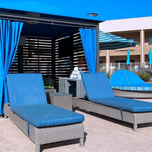 Harrah's Ak-Chin Pool Rentals - Flyer