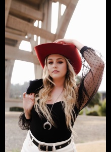 KAYLN at Moonshine Flats