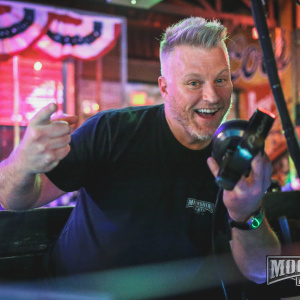 MDW with DJ Famous Dave at Moonshine Flats