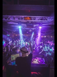 DJ KIKI at Moonshine Beach