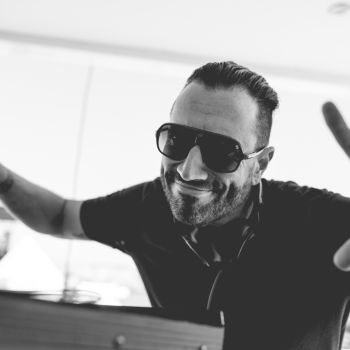 DJ FishFonics at Moonshine Beach