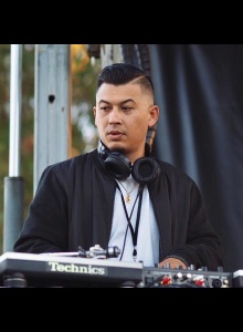 DJ Akrite Hypha at Moonshine Beach