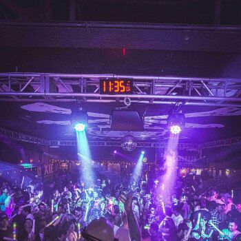 Kiki at Moonshine Beach