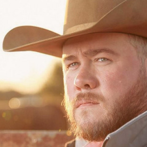Josh Ward Live in Concert at Moonshine Beach