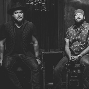 Eli Young Band Live in Concert at Moonshine Beach, Friday, November 9th, 2018